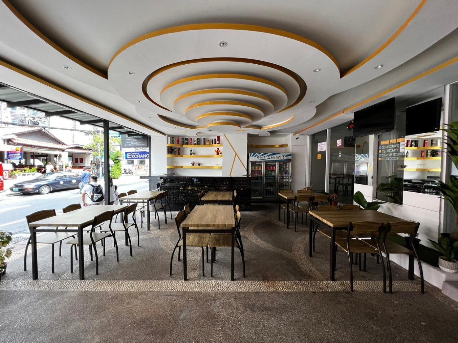 Отель Royal Vista Patong Экстерьер фото