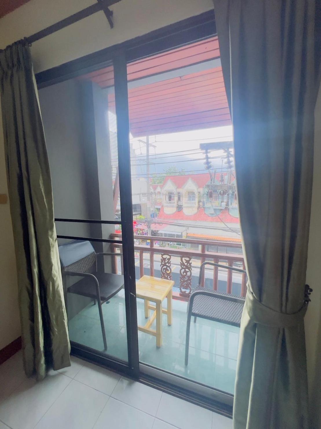 Отель Royal Vista Patong Экстерьер фото